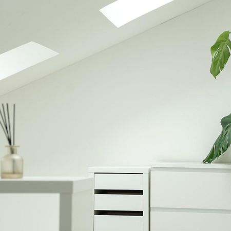 ブラチスラヴァUrban Zenhouse No.2 - Breakfast Includedアパートメント エクステリア 写真